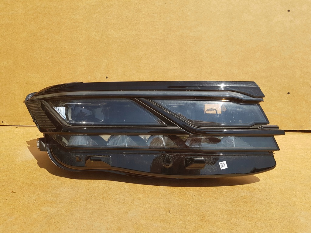 full ful led matrix der.. vw touareg 760 18 082a (#)