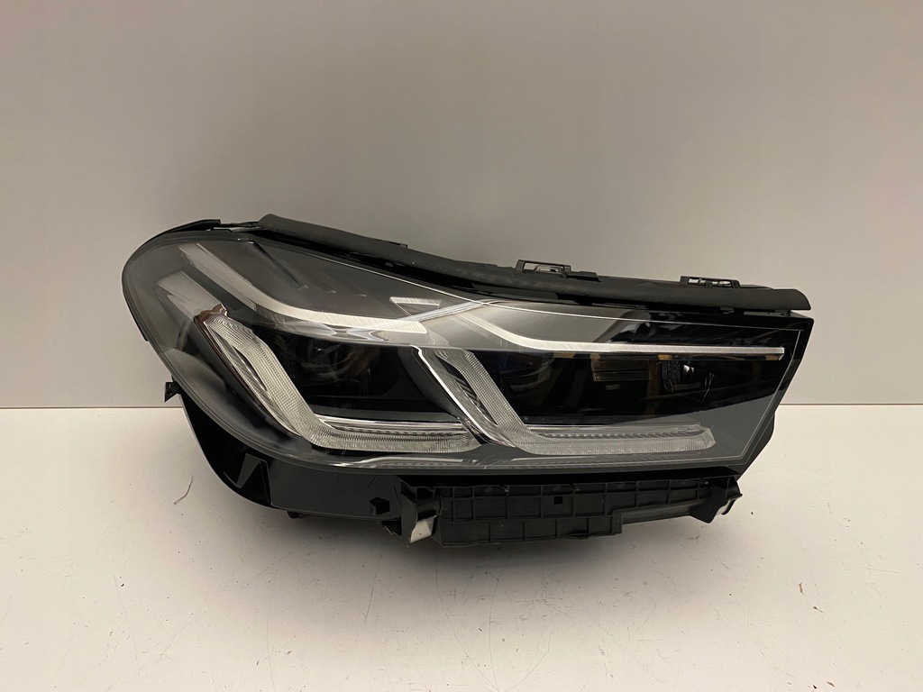 bmw 6 g32 lift full led compl der.. faro  (#)