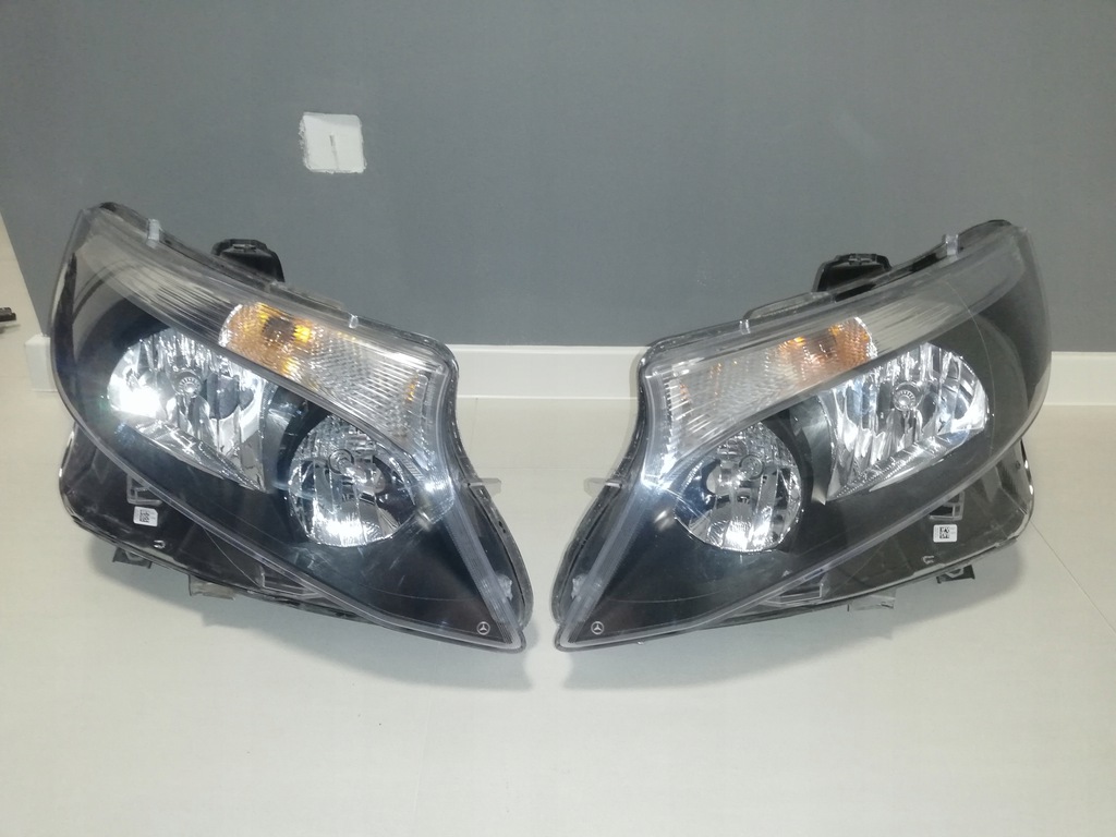 mercedes vito v clase a447 faro der.. izq. negro (#)