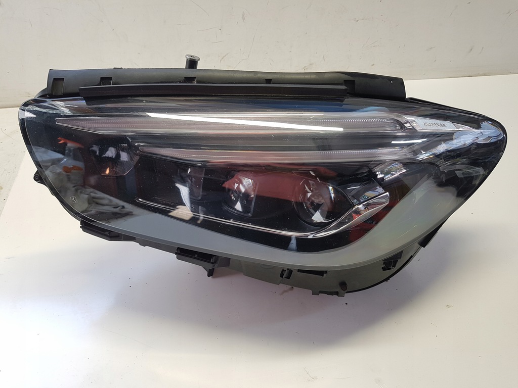mercedes w247 faro izq. delantero a2479065103 (#)