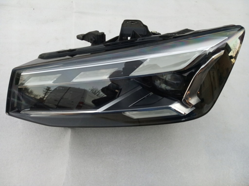 audi q2 lift faro izq. matrix 81a941035 (#)