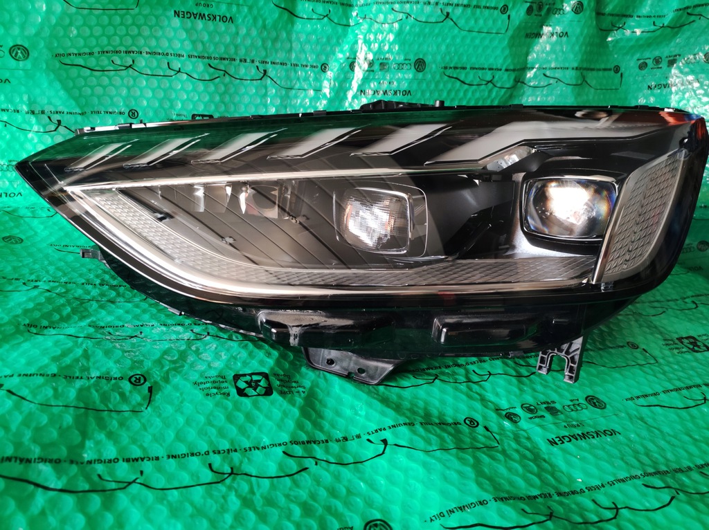 audi a4 8w lift izq. full led matrix 8w0941035e (#)