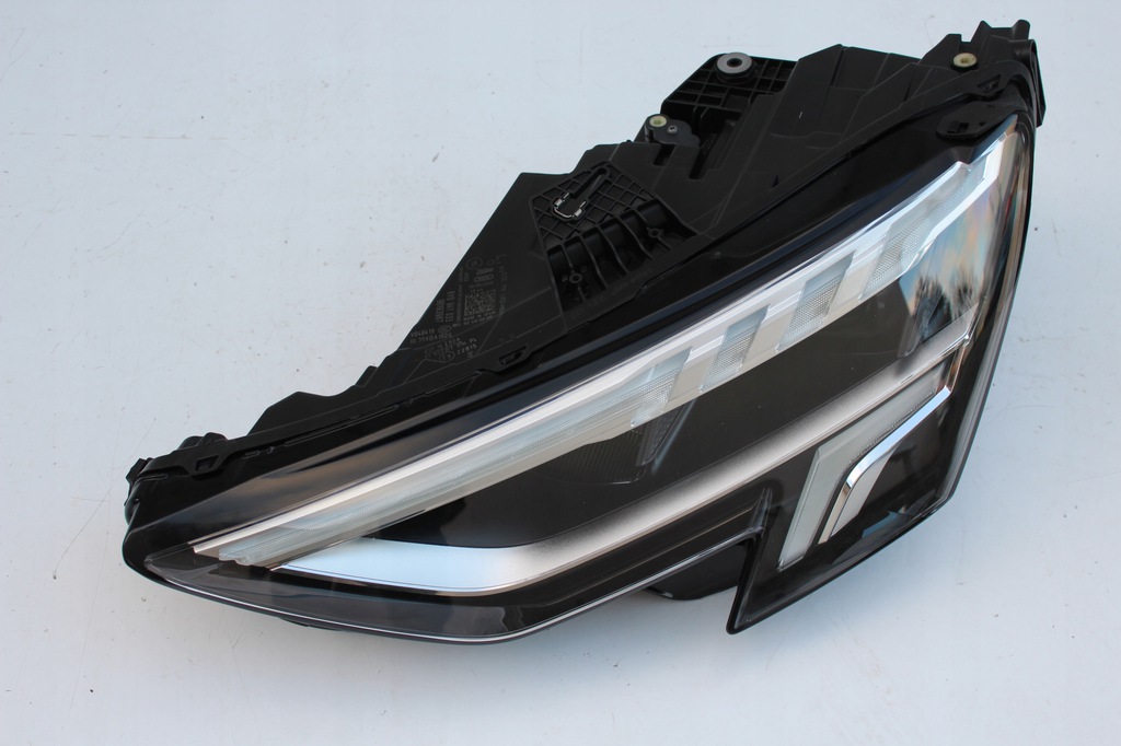 audi a3 2020 8y0941033 full led izq. original (#)