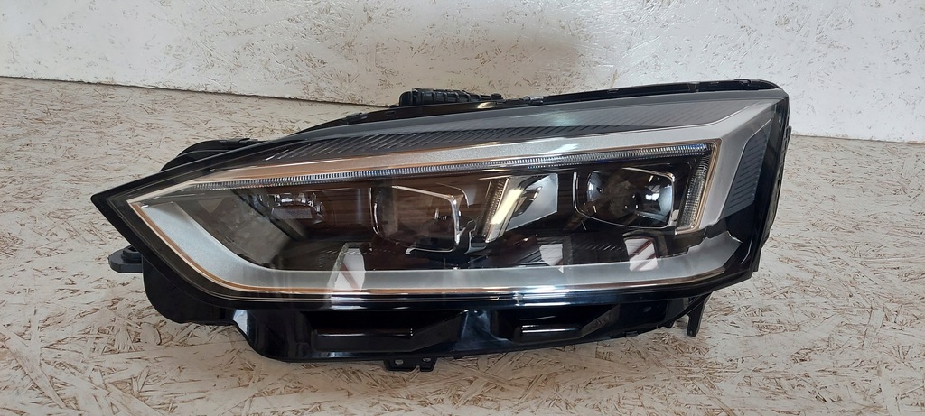audi a5 s5 8w6 faro izq. delantera full led matrix (#)