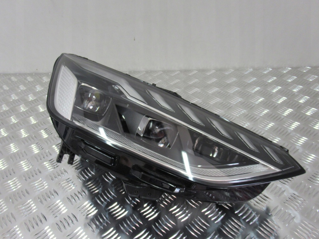 a4 s4 b9 lift faro der.. delantero der.. led matrix (#)