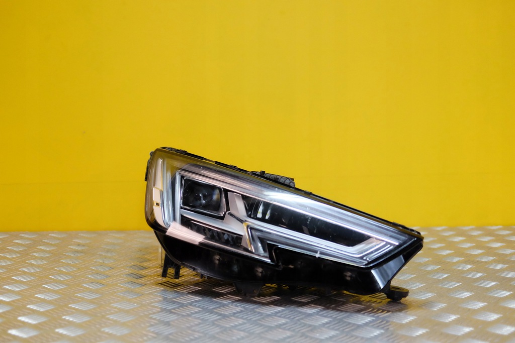 audi a4 s4 b9 2017 faro full led r usa (#)