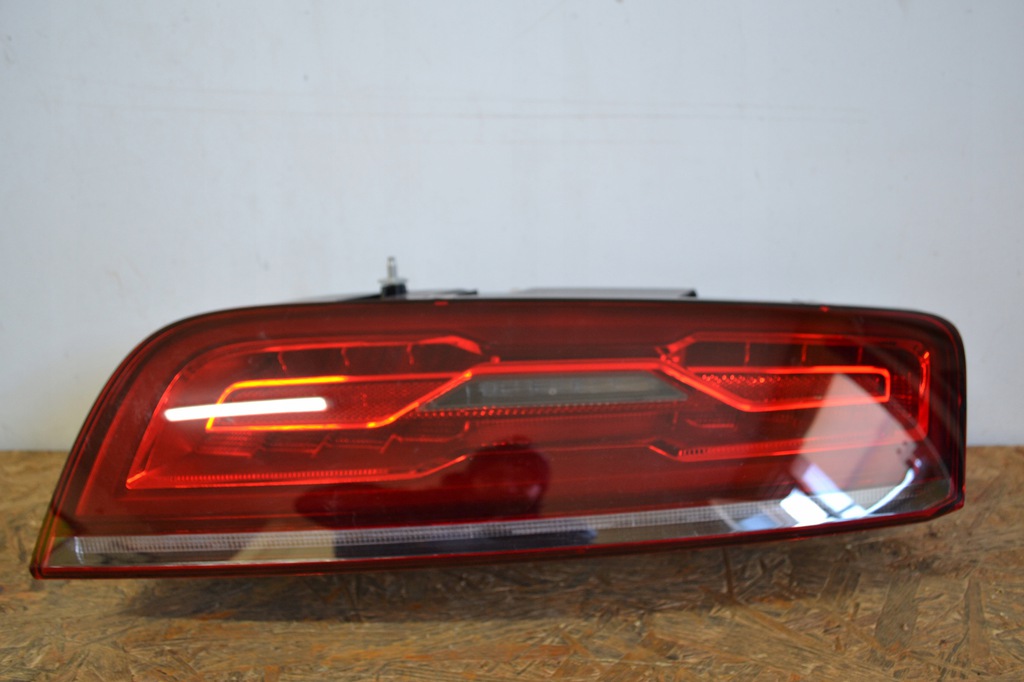  faro audi r8 420 lift trasera izq. led europa (#)