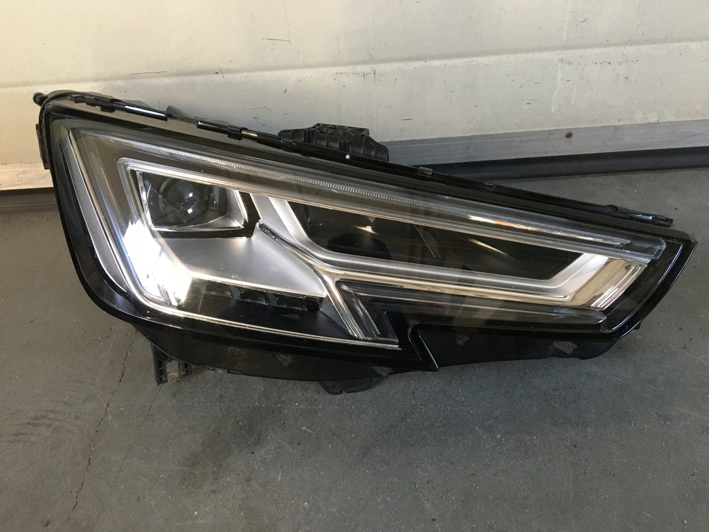 audi a4 8w0 full led der.. faro  (#)