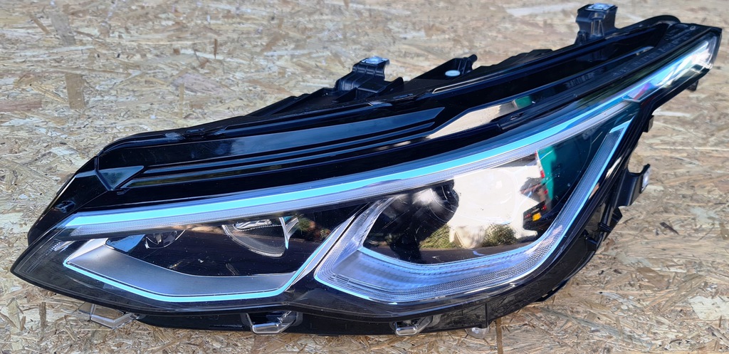 vw golf 8 faro izq. delantero compl full led 5h1 (#)