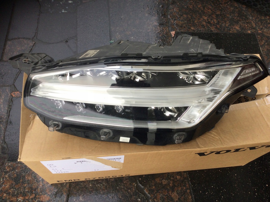 volvo xc90 faro led 31353153 (#)