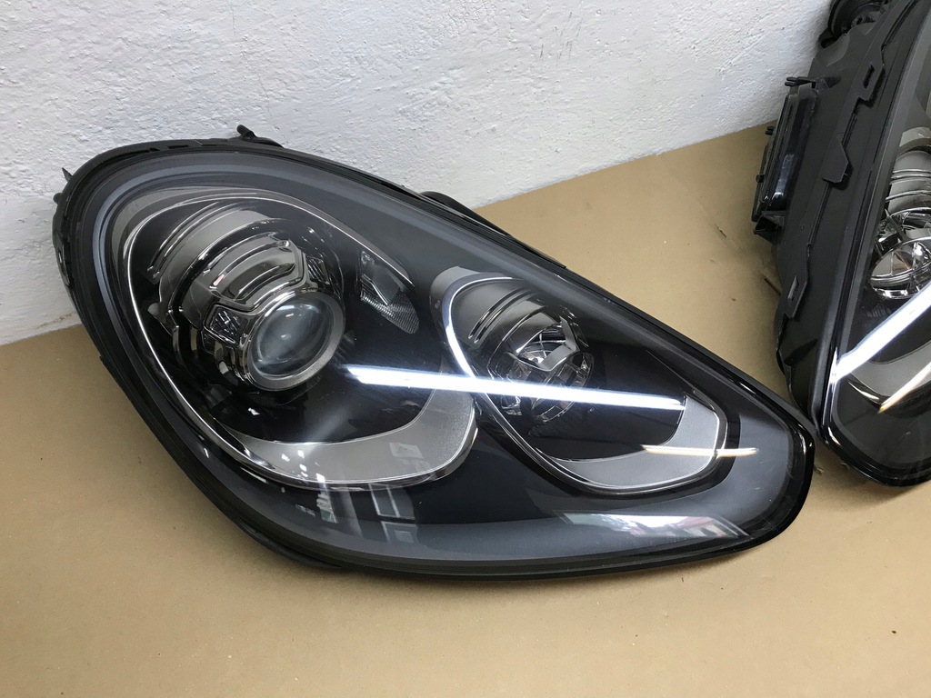  faros izq. der.. porsche cayenne 7p5 lift bi xenon (#)