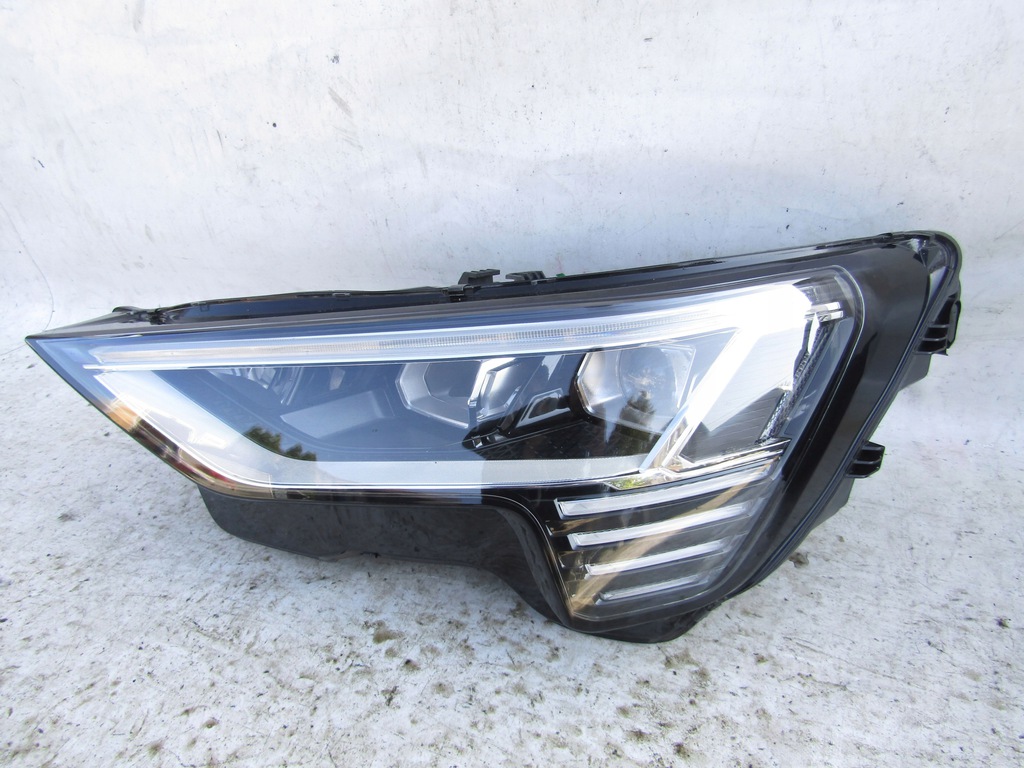 full led audi e tron 18 21 izq. frente 4ke941039 (#)