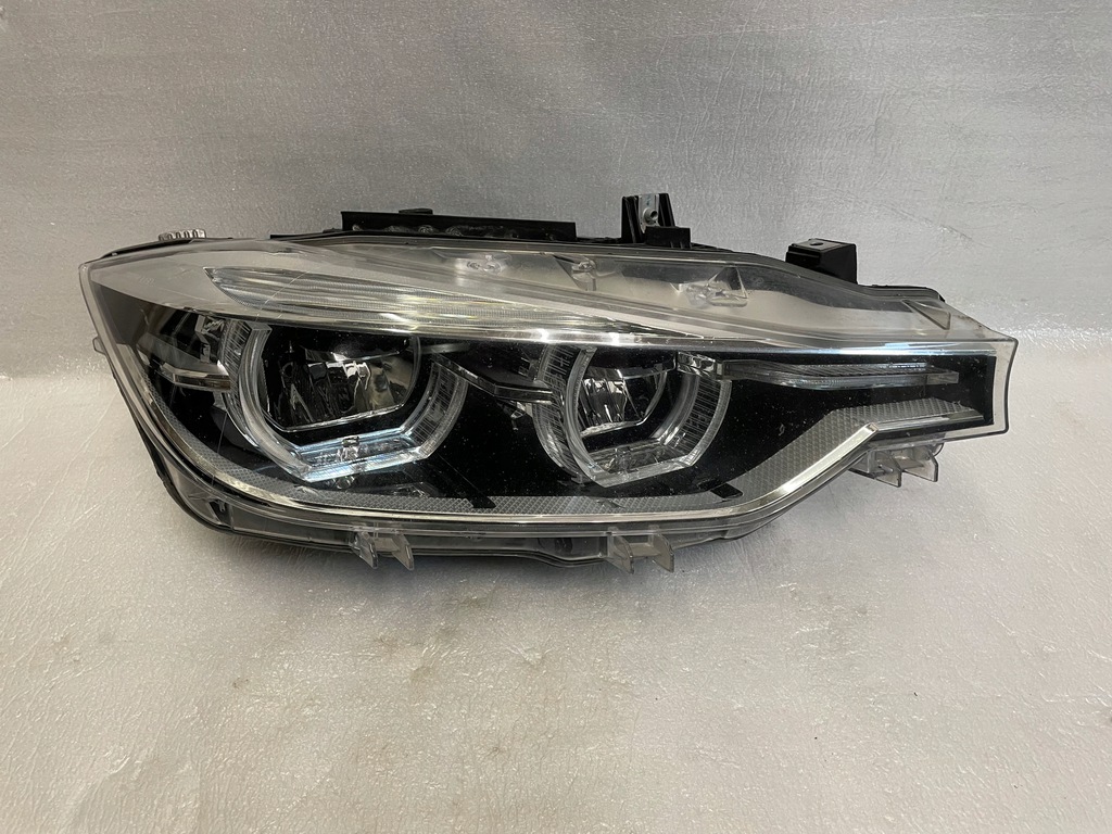 bmw f30 lift faro full led der.. lote 7471306 (#)