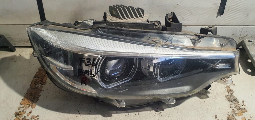 bmw 4 f36 lci faro der.. delantera led 7476208 (#)