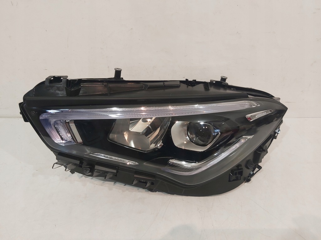  faro delantero izq. mercedes cla w118 performance (#)