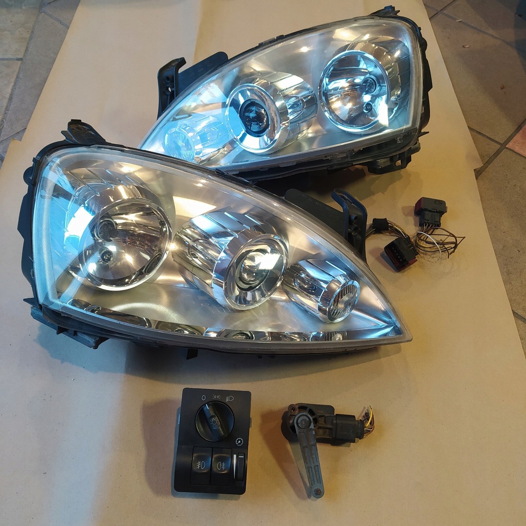  faro der.. izq. corsa c xénon lote (#)
