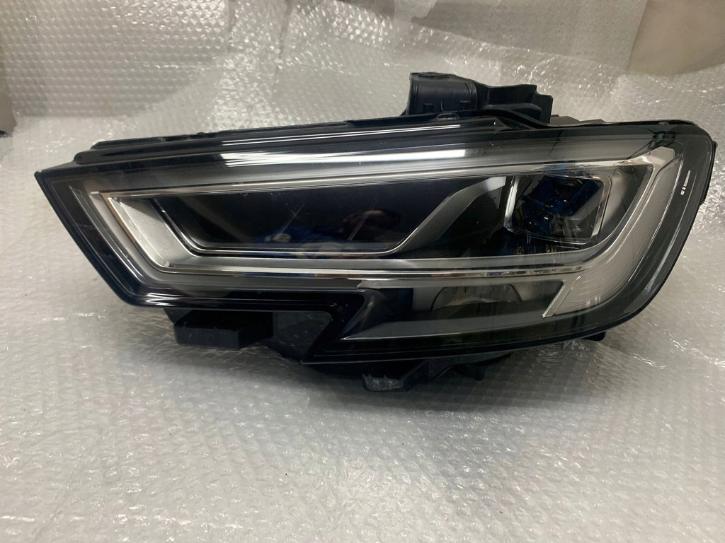  faro frente izq. matrix audi a3 8v full led lift (#)