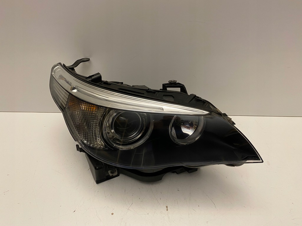 bmw 5 e60 bi xénon d1s 03 06r der.. faro  (#)
