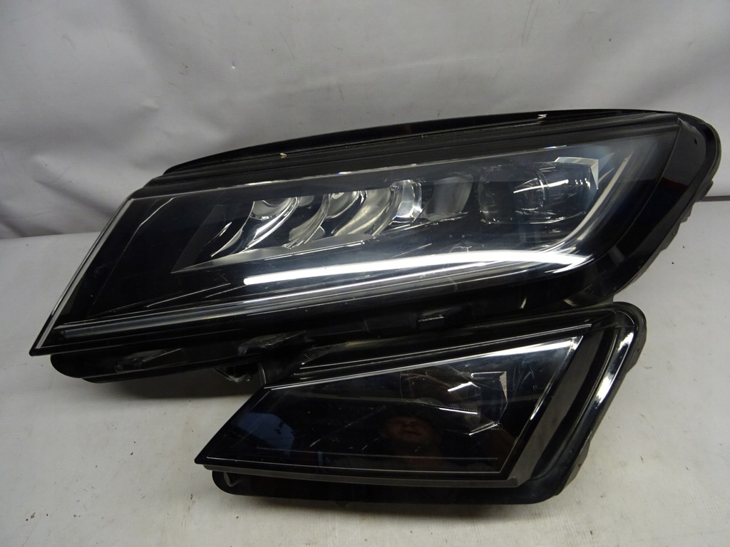 skoda kodiaq faro full led izq. 566941015c (#)