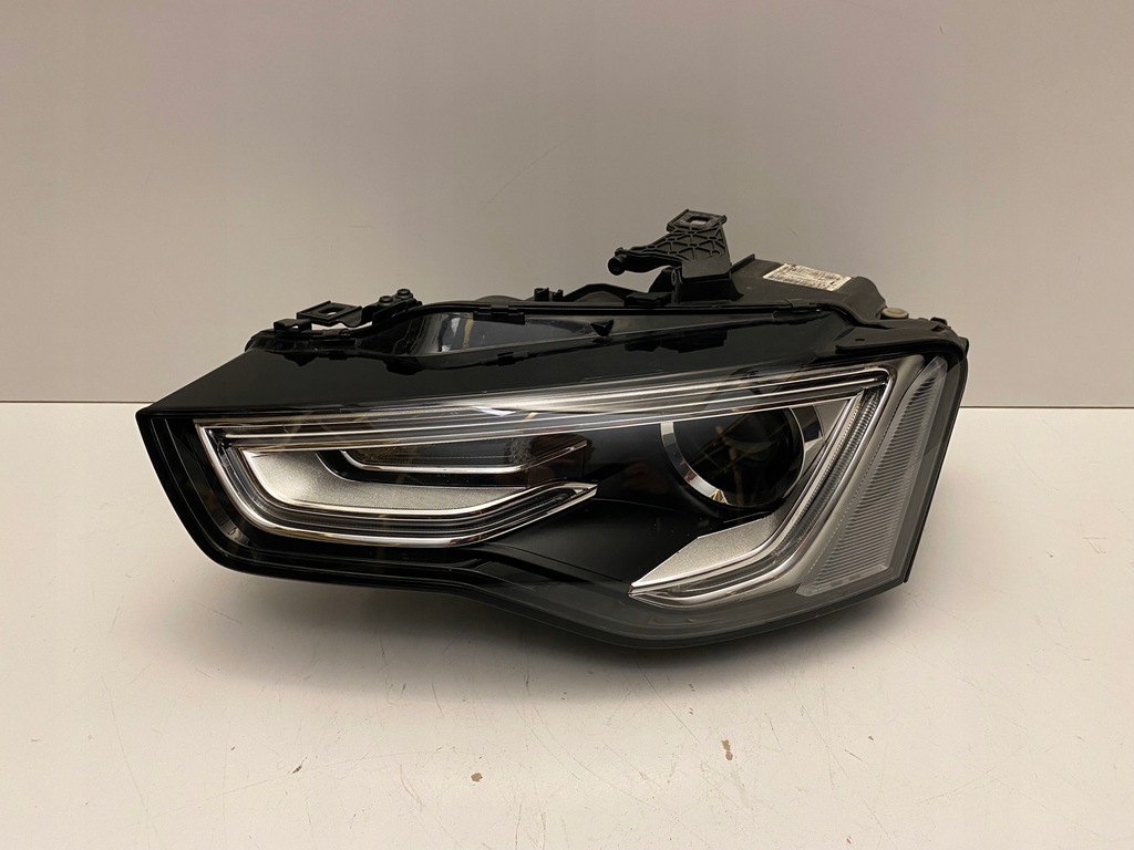 audi a5 8t0 lift bi xénon 8t0941043c izq. faro  (#)