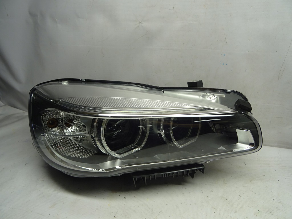 bmw 2 f45 f46 faro der.. full led 7472214 01 (#)