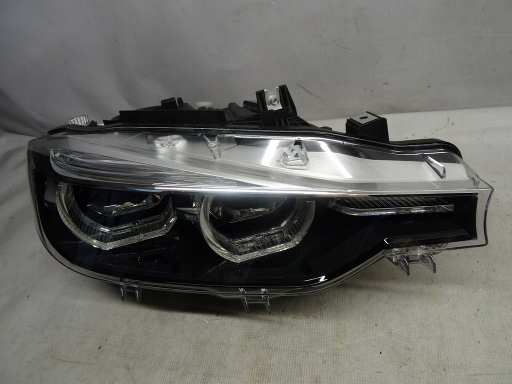 bmw 3 f30 f31 lift m pack faro der.. negra (#)