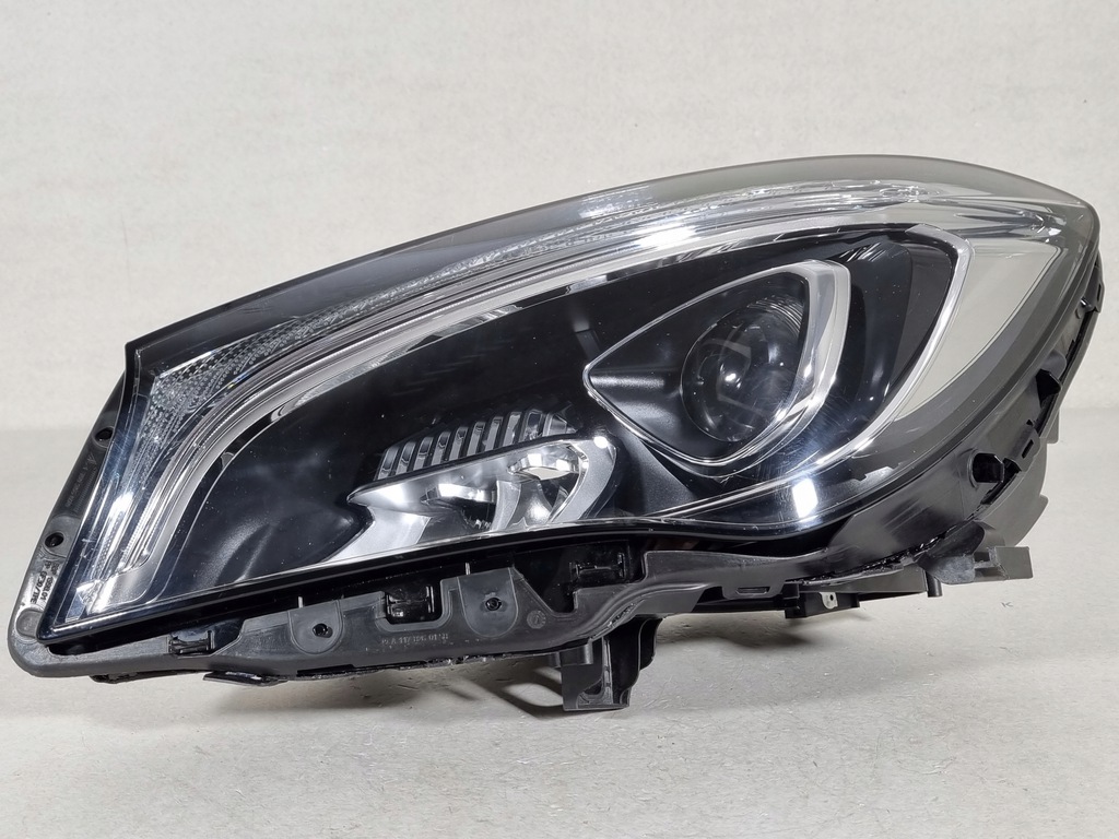 mercedes cla w117 lift faro frente izq. full led (#)