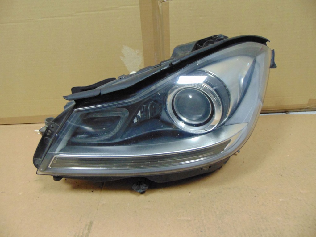  faro izq. xénon mercedes clase c a204 lift ils (#)