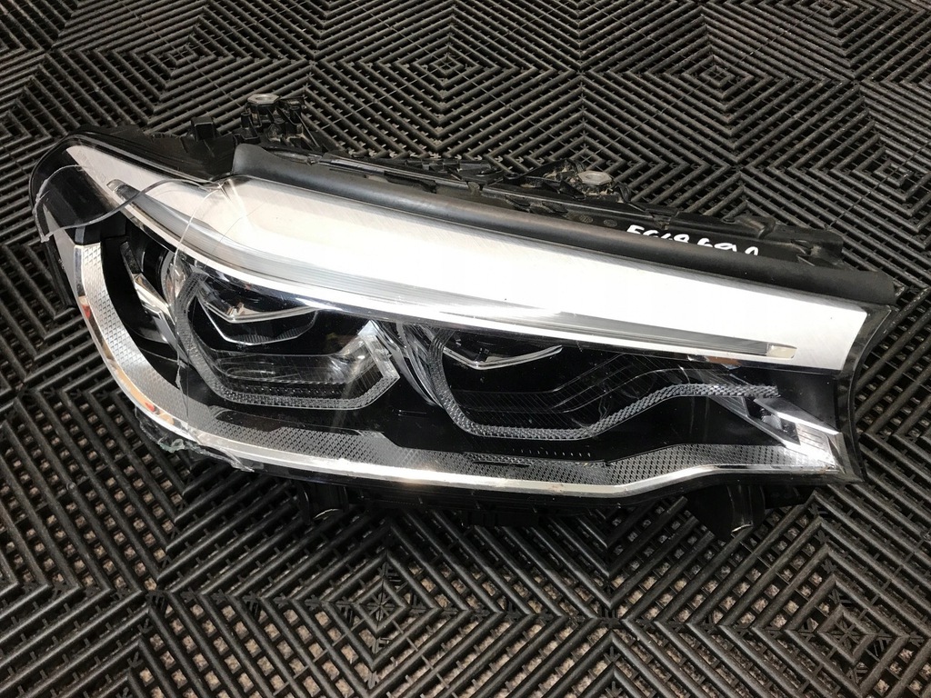  faro frente der.. bmw 5 g30 full led 2018 (#)