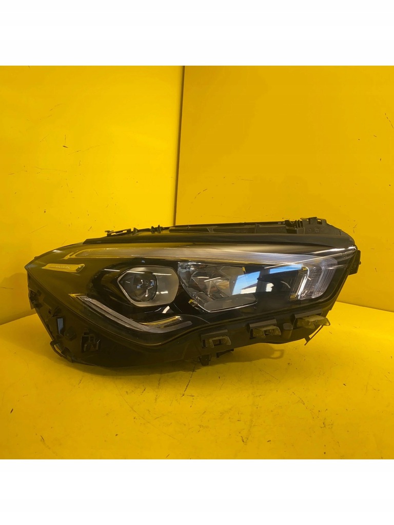  faro der.. mercedes cla w118 19 full led (#)