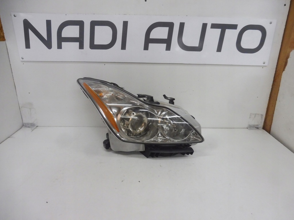 infiniti g35 g37 faro der.. xénon (#)