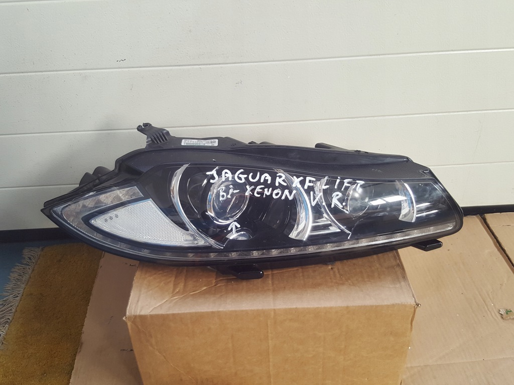 jaugar xf lift faro frente der.. bi xenon (#)