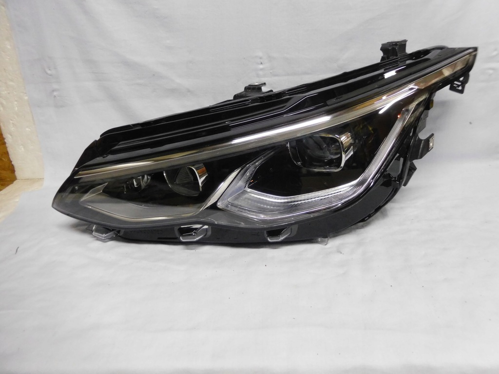 izq. vw golf 8 viii 5h1 full led   euro (#)