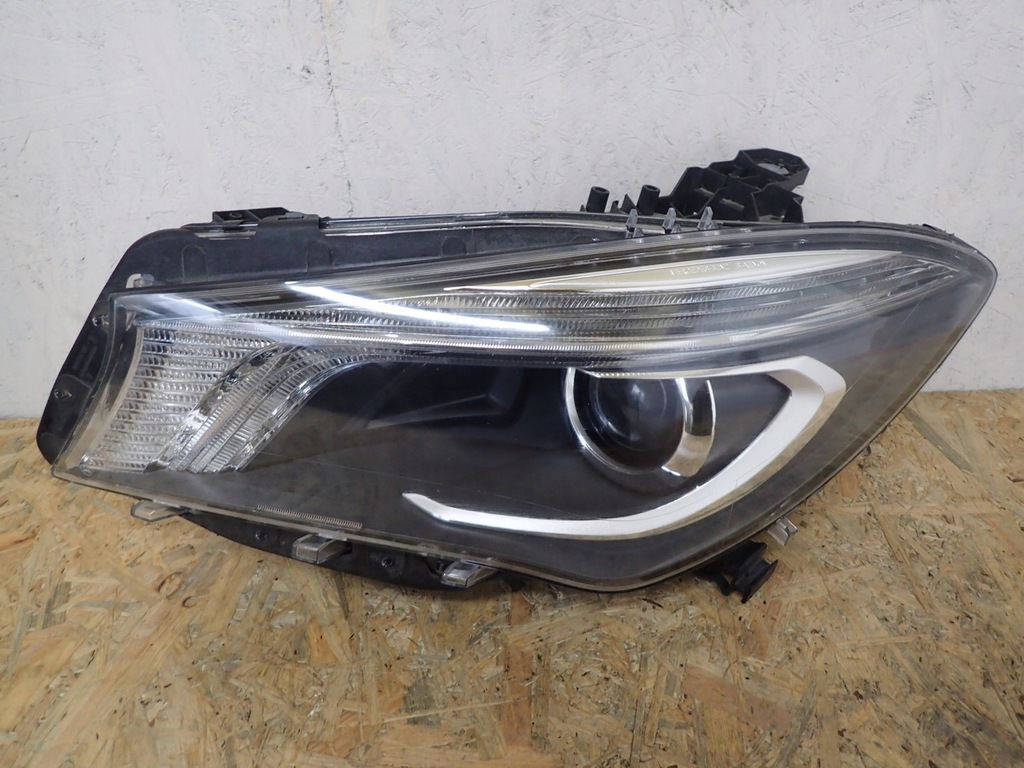  faro izq. izq. bi xénon mercedes cla 117 2013 (#)