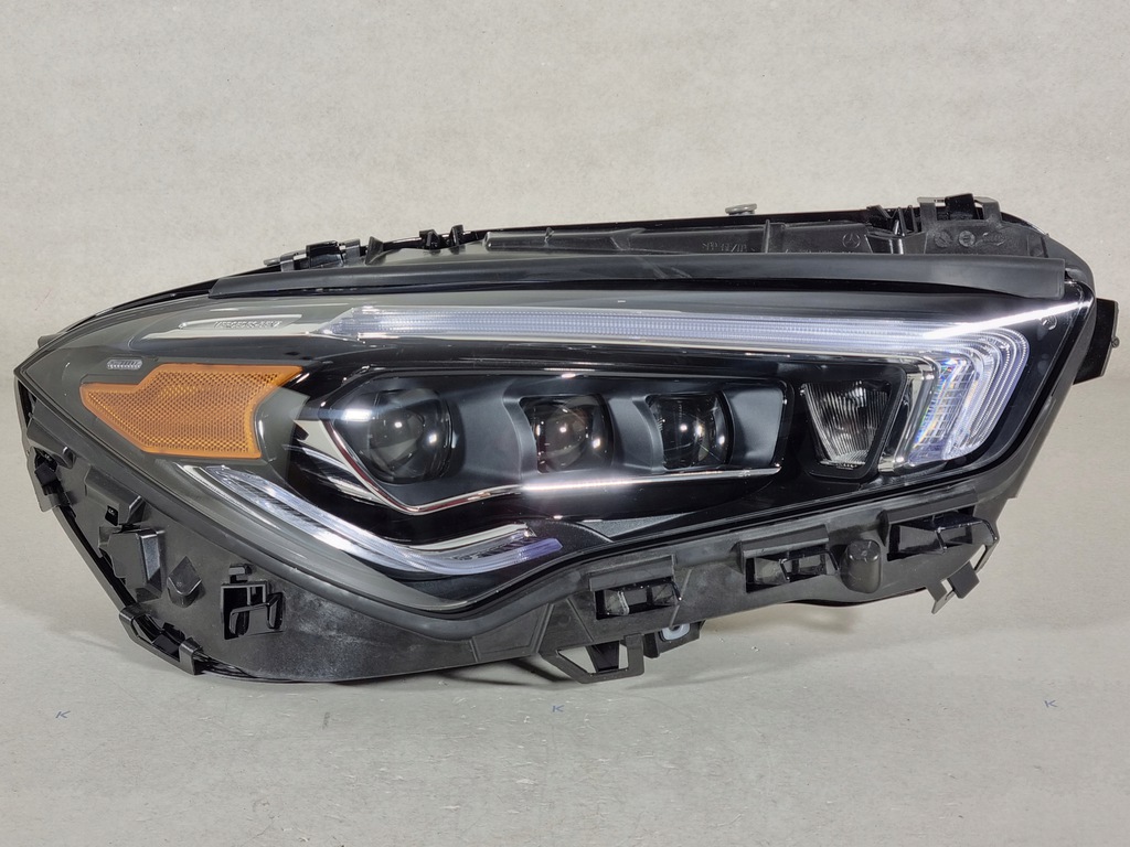 mercedes cla w118 full led faro frente der.. usa (#)