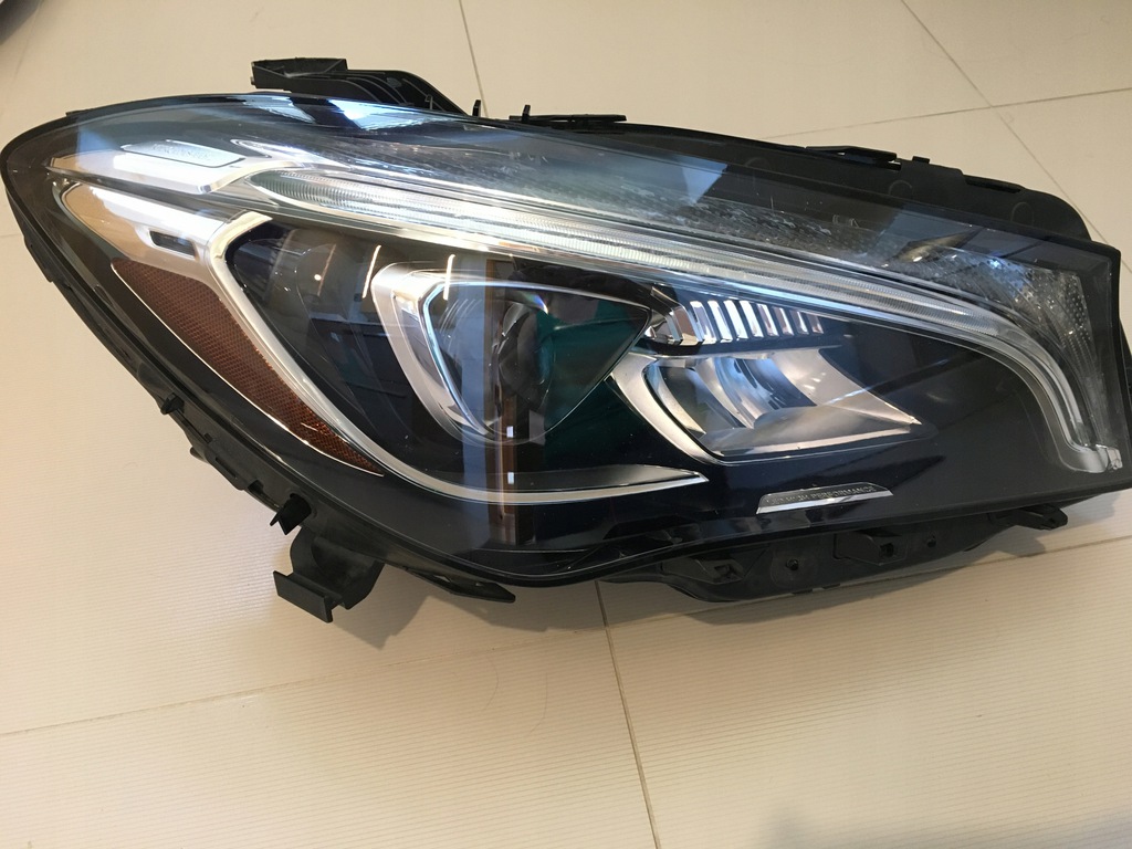  faro delantero der.. usa full led cla w117 (#)