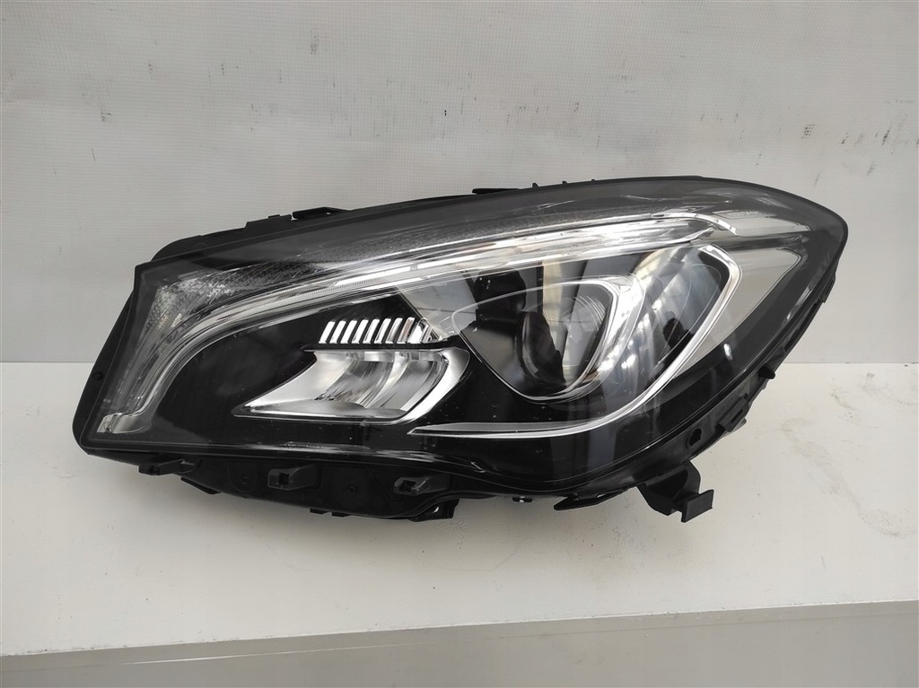  faro frente izq. mercedes cla 117 lift full led (#)