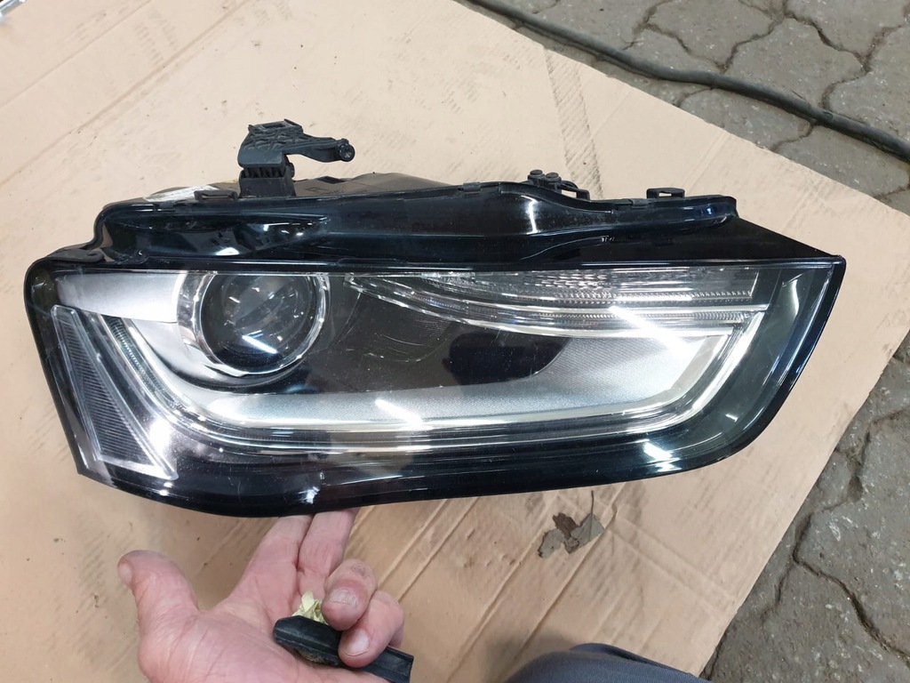  faro der.. xenon audi a4 8k0941006c (#)