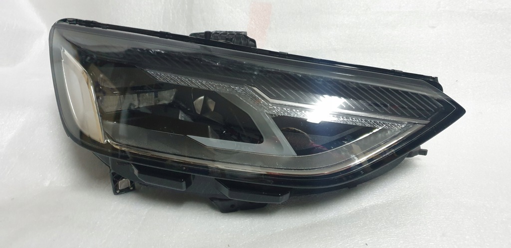 audi a4 8w lift faro der.. full led eu (#)