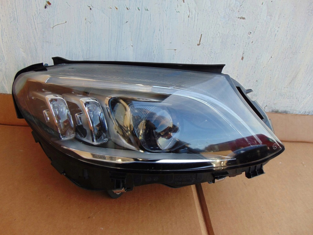  faro frente der.. mercedes w205 lift multibeam (#)