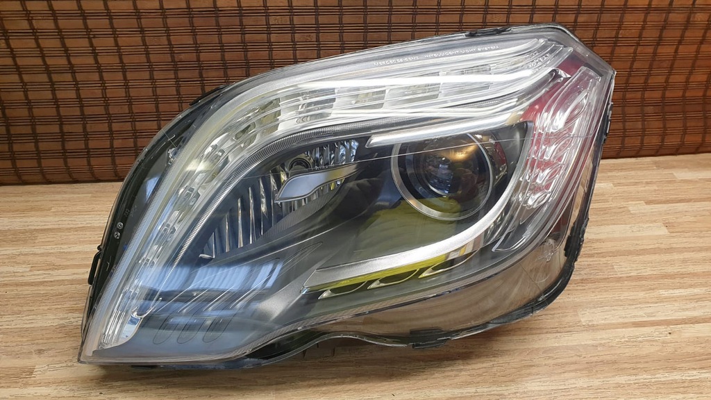 mercedes glk bi xénon led lift a204 8201539 faro  (#)