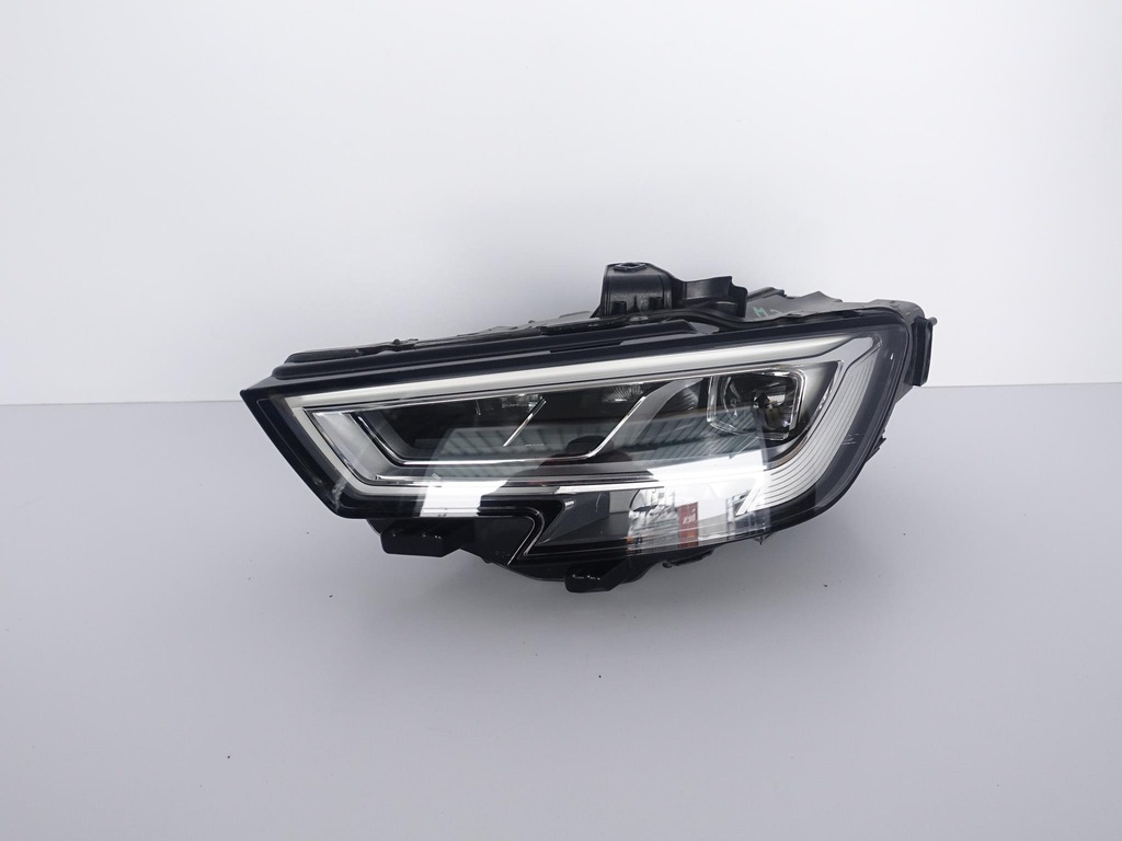 audi a3 s3 8v0 lift 16 19 full led izq. eu frente (#)