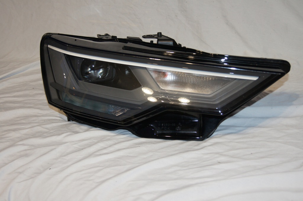  faro frente audi a6 c8 4k der.. full led (#)