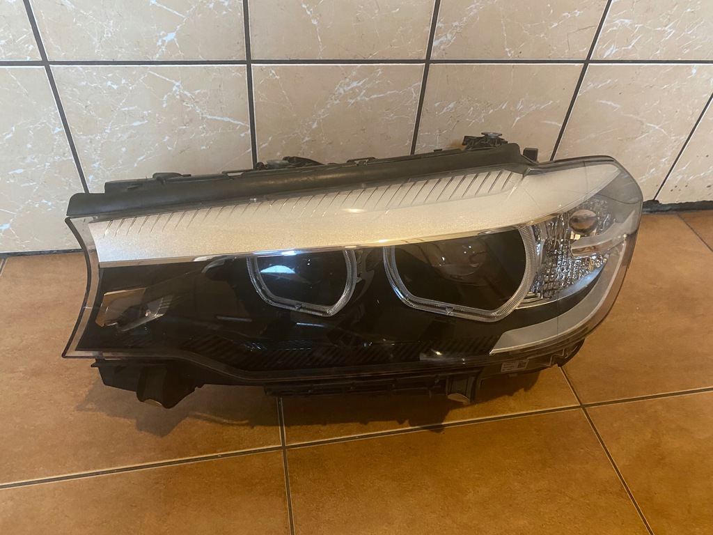  faro delantera izq. bmw 5 g30 g31 led 7439203 (#)