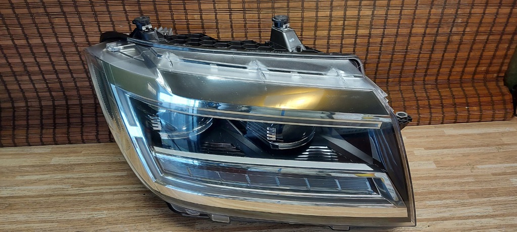 vw crafter 7c full led faro der.. 7c1 941 036 b (#)