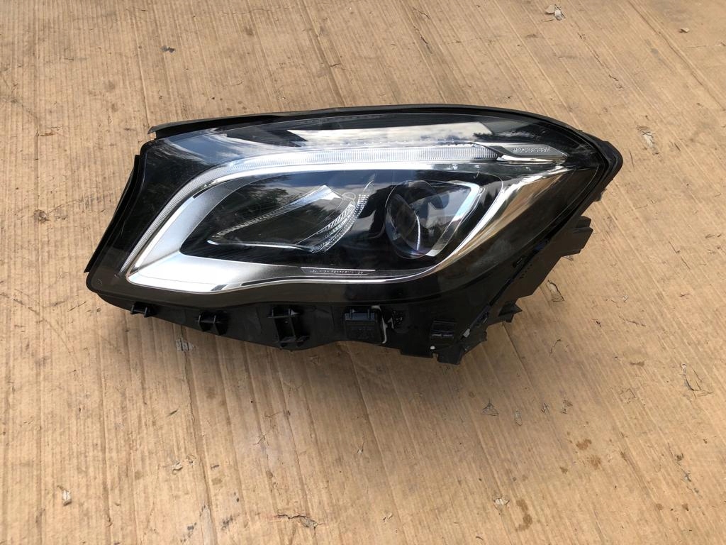  faro izq. mercedes gla a156 lift led (#)