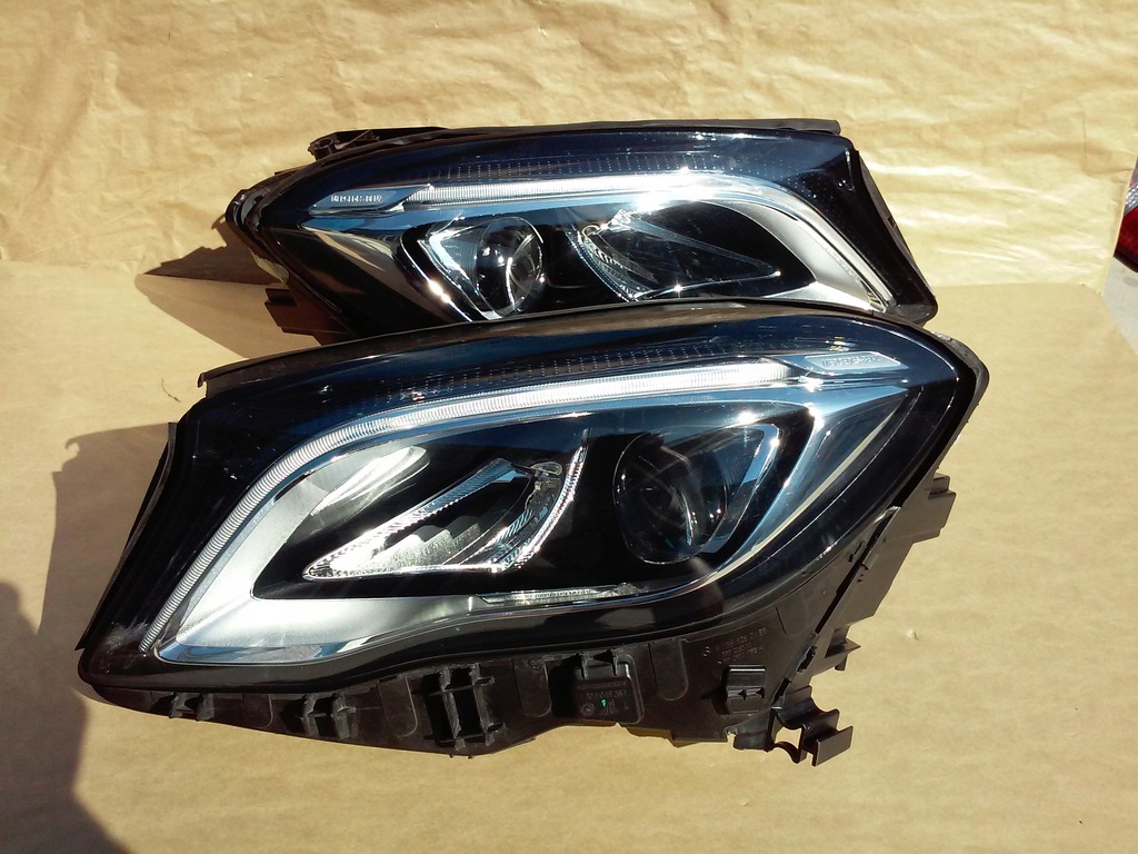 mercedes gla w156 lift full led izq. faro  (#)