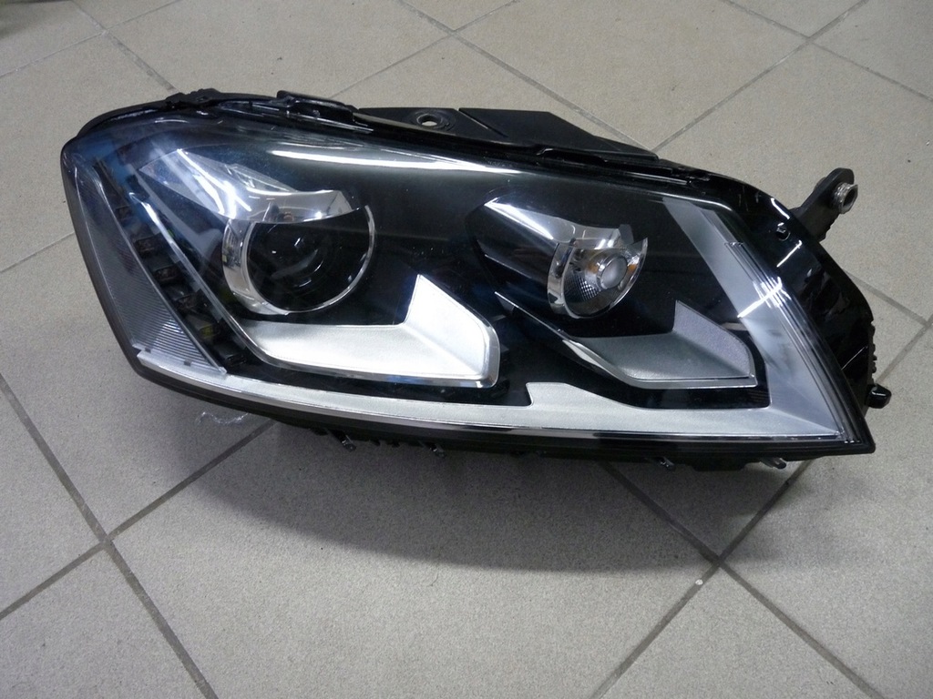 vw passat b7 bi xénon led 19 der.. (#)