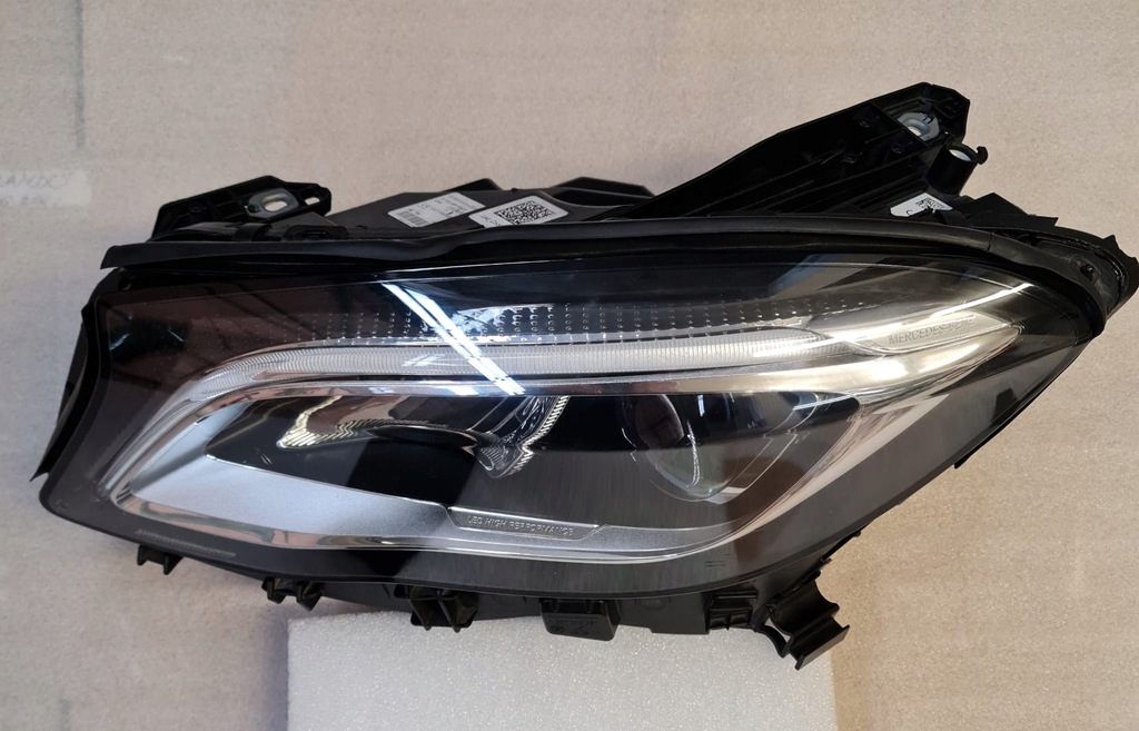  faro izq. led mercedes gla x156 (#)