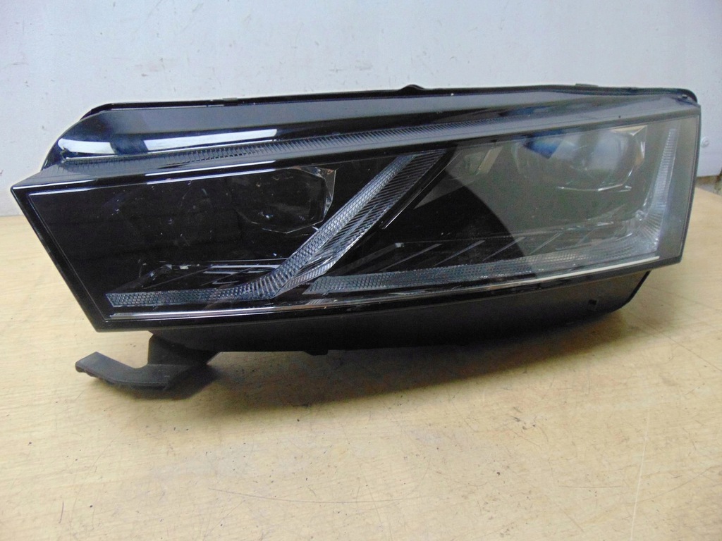  faro frente izq. skoda octavia iv full led europa (#)